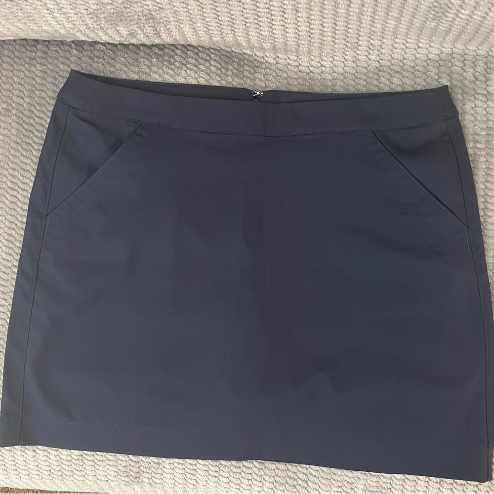 PGA Tour golf skort